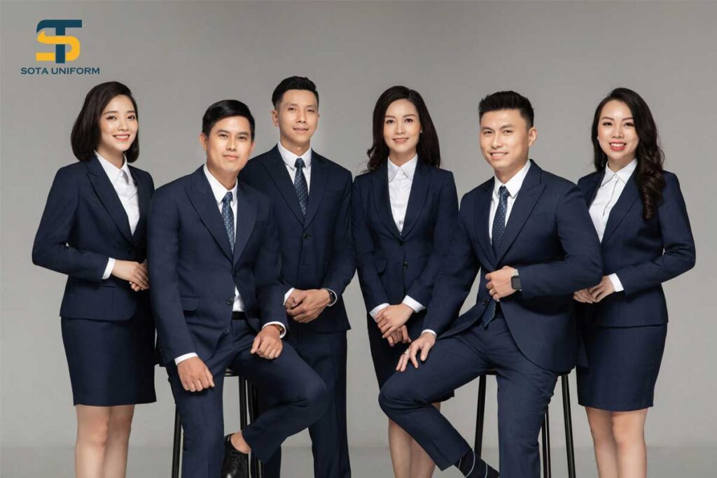 Đồng phục là hình thức marketing hiệu quả với chi phí thấp.