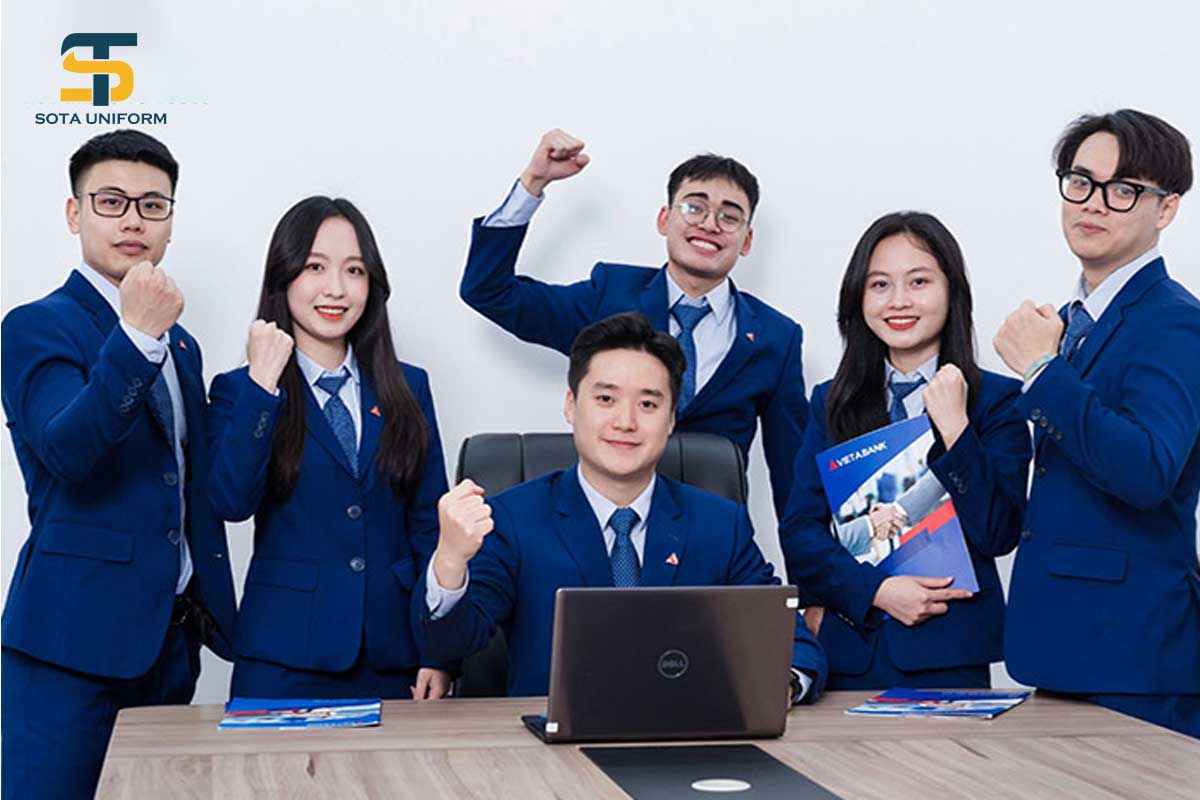 Đồng phục với đặc trưng riêng giúp tăng tính nhận diện thương hiệu.